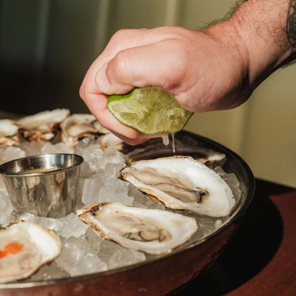 huîtres, citron, fêtes, zinc, fruit de mer