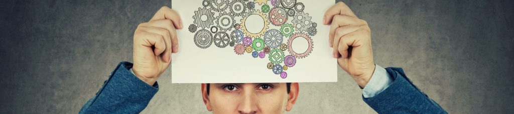 Cerveau représenté par des engrenages illustrant le fonctionnement cognitif, la mémoire et la concentration